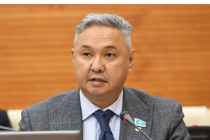 Проект Конституции не возвышает ветви власти, а устраняет правовые пробелы – Перуашев