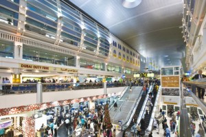 Казахстанские дети не могут вылететь из Дубая: родители обратились к послу