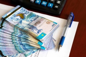 Актюбинка тайком оформила на знакомых кредиты в МФО