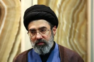 Новый верховный лидер Ирана Моджтаба Хаменеи получил ранение
