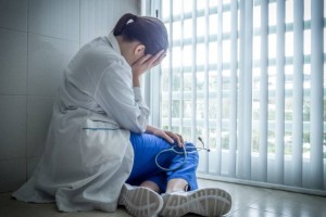 Фельдшер скорой помощи пострадал при нападении в Астане