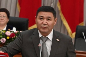 Брат экс-главы ГКНБ Кыргызстана Шаирбек Ташиев сложил депутатские полномочия после допроса