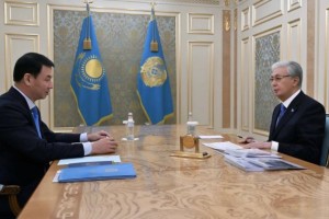 Токаев поручил акиму Алматы ускорить запуск LRT и SkyTrain