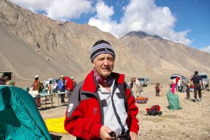 Токаев наградил альпиниста Ильинского высшим трудовым званием