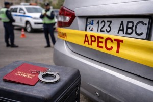 Арест счетов и запрет на выезд: что будет, если не заплатить налог на авто