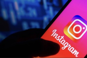 Instagram станет платным