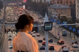 Алматинцы ради фото в Instagram вытоптали крокусы на Терренкуре