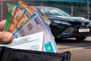Казахстанцам могут арестовать счета и запретить выезд за автоналог
