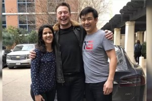 Уроженец Жанаозена стал инвестором Tesla и подружился с Илоном Маском