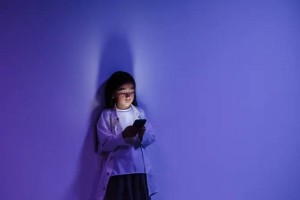 Детям до 16 лет запретят соцсети в Казахстане