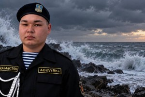 «Папа, не устраивайте праздник»: слова военнослужащего, спасшегося во время трагедии на Каспии