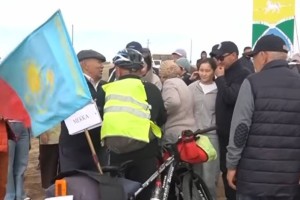 65-летний казахстанец проехал 6700 километров на велосипеде ради паломничества в Мекку