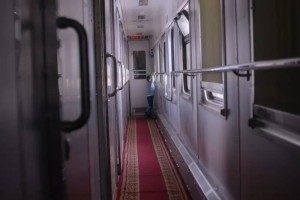 Желание подзаработать в поезде обошлось двум казахстанцам в 86 500 теңге