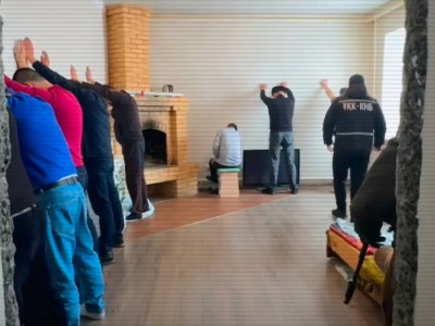 В Казахстане обнаружили транснациональную ОПГ, которой руководят местные авторитеты.