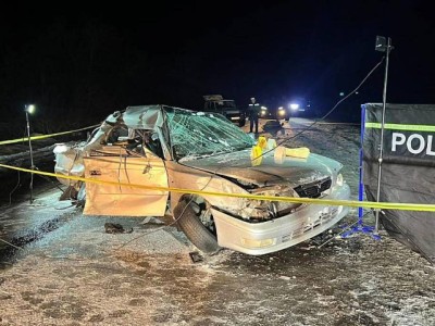 Трагическое ДТП в ВКО: двое несовершеннолетних и двое взрослых погибли на 8-м км трассы.