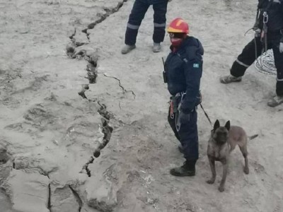 Поиски автобуса в Павлодарской области: поисково-спасательные работы под землей продолжаются.