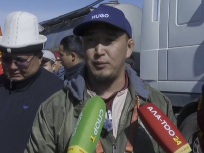 Қырғыз көкпаршылары: Қазылар балағаттап, полиция, арнайы жасақ сабады, ҰҚК қорқытты.