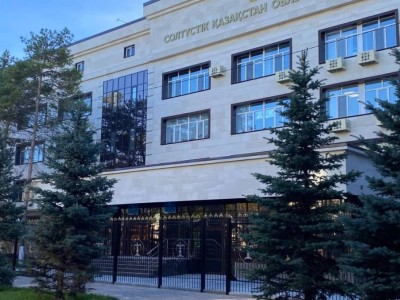Учительницу, осуждённую за оскорбление нации в СКО, отпустили домой.