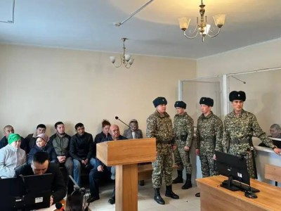 Взрывы под Таразом: судебный процесс завершился скандалом.
