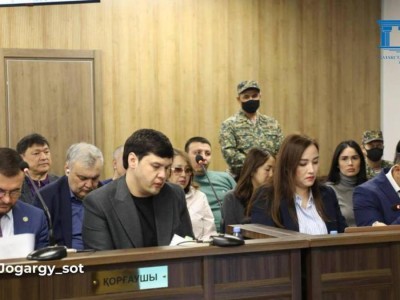 Мировое внимание к суду над Бишимбаевым: затягивание процесса вызывает критику.
