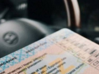 Казахстанцев предупредили о мошенниках, «помогающих» получить права на вождение.
