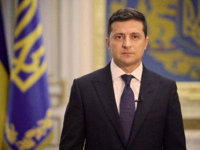 Зеленский отверг обмен членства в НАТО на территории Украины.