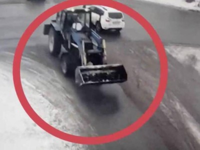 Зимняя уборка привела к аресту: в Кокшетау задержали пьяного тракториста.