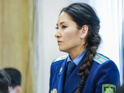 Восходящая звезда прокуратуры: Айжан Аймаганова получила звание подполковника.