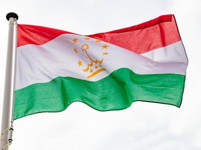 Реакция Таджикистана на дискриминацию своих граждан в России.