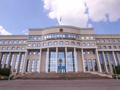 Казахстан призывает к сдержанности на Ближнем Востоке.