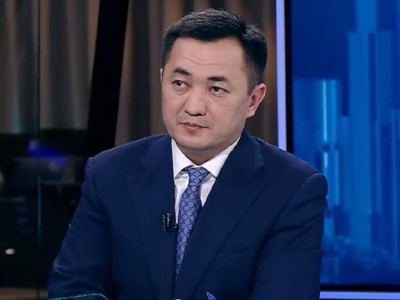 Айбек Дадебаев: Казахстан уделяет особое внимание развитию государственного языка.