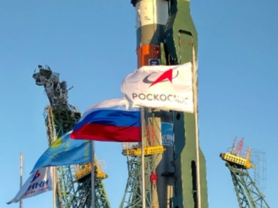 Россия отправила второй спутник для исследования Арктики с казахстанского космодрома.