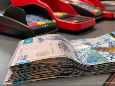 Финансовая грамотность: что казахстанцам нужно знать о кредитах.