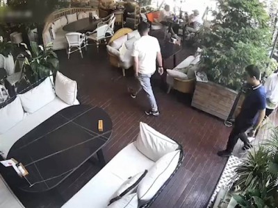 Арест бывших вице-министров: в квартирах найдены огромные суммы в долларах.