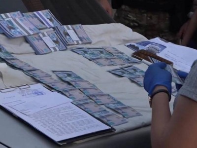 КНБ и полиция раскрыла схему по торговле младенцев.