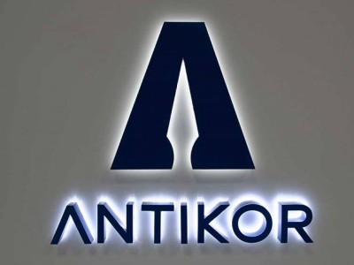 «Представился «главой Антикора». Мужчина пытался восстановить педагога в должности.