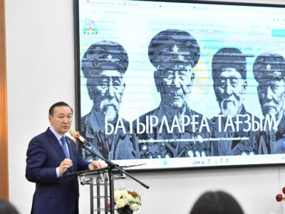 В Астане состоялась презентация портала «Батырларға тағзым» и выставка фронтовых рукописей.