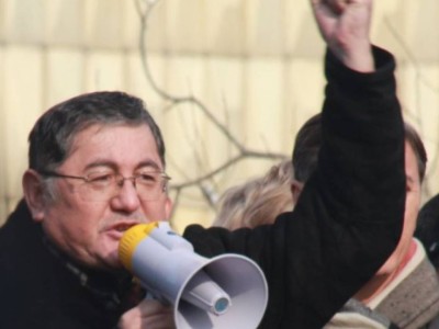 Полиция Алматы: обвинения в насилии против Рысбека Сарсенбайулы не подтверждены.
