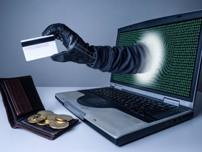 Количество мошеннических правонарушений за год увеличилось на 31%.