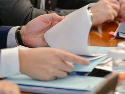 В Казахстане для новых законов установят переходный период.