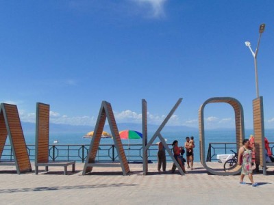 Отдыхающие жалуются на перебои связи на Алаколе