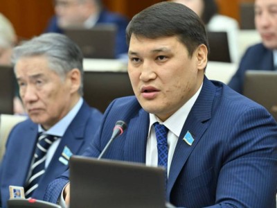 Назван мотив покушения на замакима Шымкента Руслана Берденова