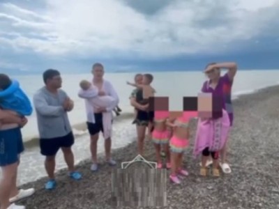 Отдыхающие не смогли вернуться с острова на Алаколе