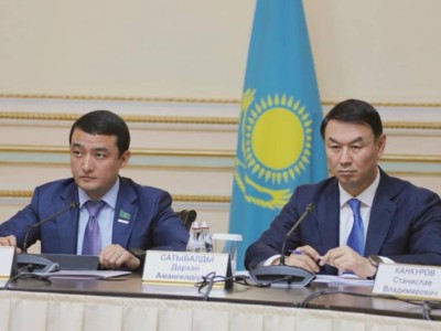 Дархан Сатыбалды изменил структуру в акимате Алматы