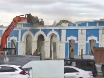 Массовое "уничтожение" вокзалов призвали остановить в Казнете