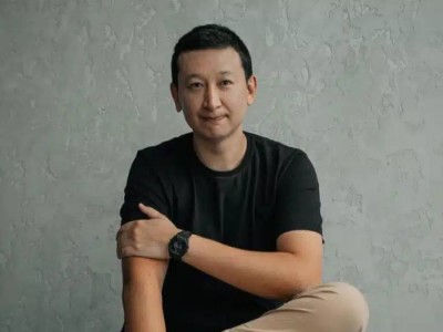 Показательная порка блогеров: Алишер Еликбаев поставил налоговиков на место