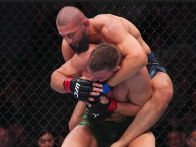 Чимаев стал новым чемпионом UFC