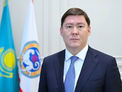 Дархан Сатыбалды выбрал себе еще одного нового заместителя