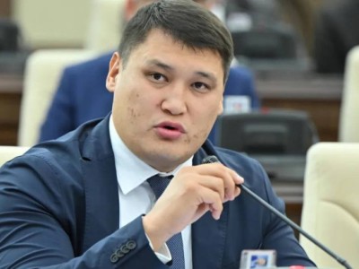 В акимате Шымкента не исключают уход Руслана Берденова