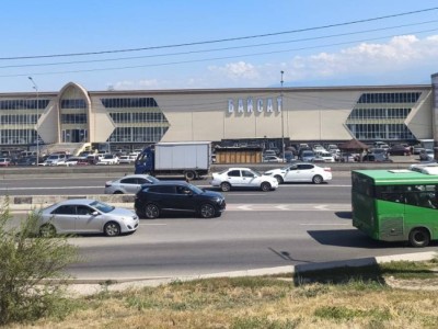Принадлежавщий сыну Кайрата Сатыбалды рынок “Байсат“ выставили на торги